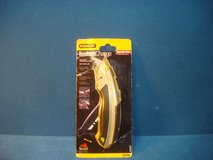 NEW STANLEY INSTANT CHANGE CONTRACTORS KNIFE in Aurora, Illinois
