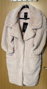 Me Jane Faux Fur Coat New (M) in Ramstein, Germany