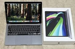 MacBook Pro M1 in Alamogordo, New Mexico