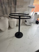 Metal Hand towel holder in Byron, Georgia