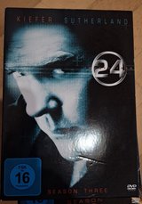 24 series season 3 to season 7 dvds in Wiesbaden, GE
