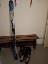 Skis and Ski Boots in Wiesbaden, GE