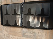 CD case good shape with zipper in Alamogordo, New Mexico