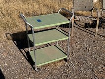 $25 Vintage 3 Tier Metal Table in Alamogordo, New Mexico