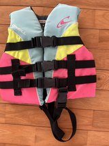 O’Neill kids Life Jacket 14-23 kg in Okinawa, Japan