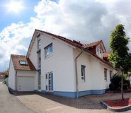 Modern, light-flooded house with spacious living area and garden in Ramstein, Germany