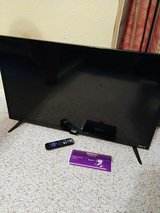 32" Roku smart TV in Alamogordo, New Mexico