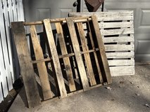 Wood Pallets in Kingwood, Texas