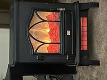 Electric Heater W/Flame in 29 Palms, California