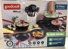 New! GoodCook ProEase 12pc Cookware Set - Pots Pans Dutch Oven Lids & Utensils in Naperville, Illinois