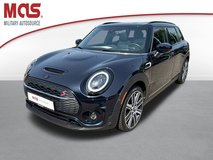 2023 MINI Clubman Cooper S ALL4 in Grafenwoehr, GE