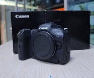 Canon EOS R5 Camera Body in Wiesbaden, GE