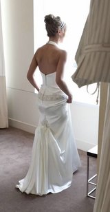 Ivory Wedding Dress Size 2 in Batavia, Illinois