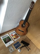 Hohner guitar & accessories in Ramstein, Germany