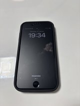 iPhone 8 Plus 256GB sim free no scratches works perfectly in Ramstein, Germany