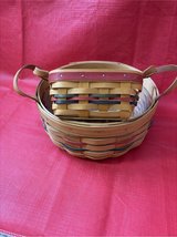 Longaberger Set in Aurora, Illinois