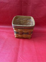 Longaberger Older Basket Set in Aurora, Illinois