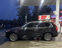 2016 Volvo Xc90 T6 Momentum AWD in Fort Lewis, Washington