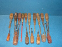 WOOD HANDLE SCREWDRIVERS OR SPINTITES in Yorkville, Illinois