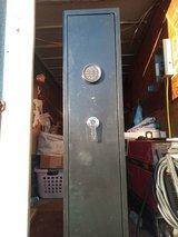 New 5 gun cabinet/safe in Fort Leonard Wood, Missouri