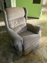 Lazyboy recliner in Orland Park, Illinois