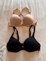 Victoria’s Secret PINK bras - set of 2 in Warner Robins, Georgia