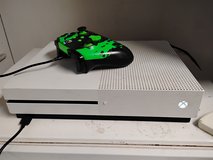 XBOX ONE S  500 GB in Valdosta, Georgia