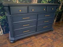 Huge Broyhill Bedroom Dresser Solid Wood 68x20x42 Nine Drawers New in Houston, Texas