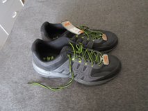 Mens Shoes New Wide Fit in Bolingbrook, Illinois