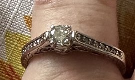 14 KT White Gold and Diamonds in Ramstein, Germany