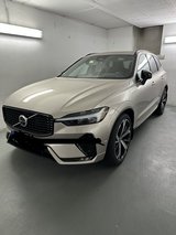 Volvo XC60 B5 AWD Ultra in Ramstein, Germany