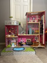 KidKraft Uptown Dollhouse in Aurora, Illinois