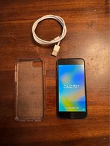 I iPhone 8 (unlocked) 64 Gb in Okinawa, Japan