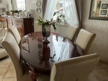 7-Piece Dining Room Set in Wiesbaden, GE