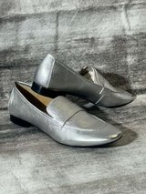 ? TROTTERS Silver Loafers – Elegant, Comfortable & Versatile ? in Spring, Texas