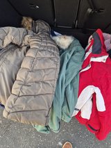 5 euro for 4 coats in Wiesbaden, GE