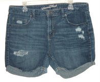 Universal Thread Distressed Cuffed Mid Rise Boyfriend Denim Jean Shorts Size 16 in Joliet, Illinois