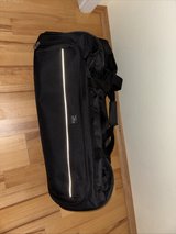 Luggage/skyway duffel bag with wheels in Wiesbaden, GE