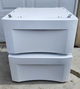 Like NEW - Frigidaire 16" DRAWER Pedestals For Washer And Dryer in Oceanside, California