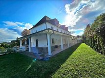 Luxury Italian Style House for Rent in Niedermohr in Ramstein, Germany