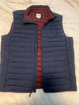 GAP Men’s Large Vest in Fort Campbell, Kentucky