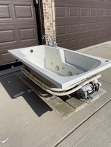 Free Whirlpool Tub in Aurora, Illinois