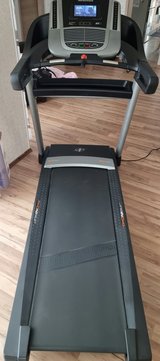 Nordictrack C990 Treadmill 220V in Ramstein, Germany