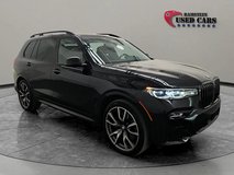 2022 BMW X7 xDriveM50i in Ramstein, Germany