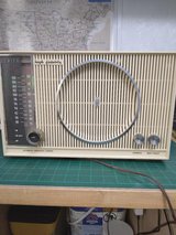 AM/FM Radio in Alamogordo, New Mexico