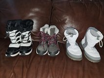 Youth Kids snow boots in Kingwood, Texas
