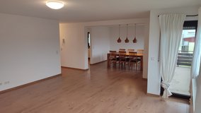 3BR Apartment in Mackenbach in Ramstein, Germany
