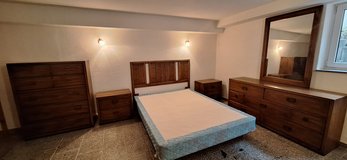 Thomasville Bedroom Set in Wiesbaden, GE