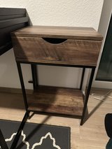 MUST GO! Moving Sale - side table/end table in Stuttgart, GE