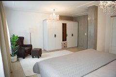 Central 162 sqm Apartment in Ramstein in Ramstein, Germany